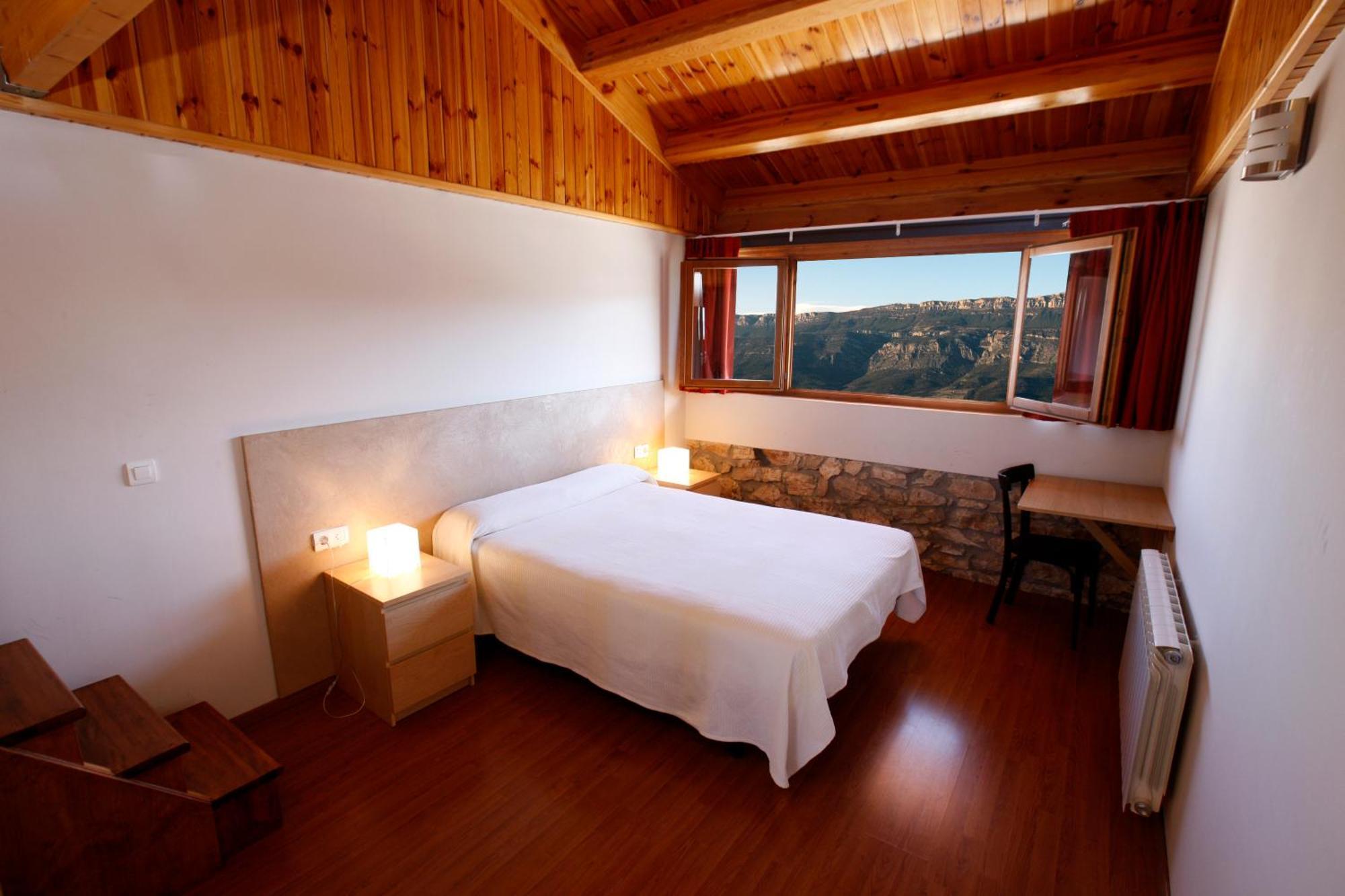 Hotel Restaurante Port D'Ажер Экстерьер фото
